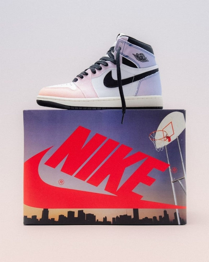 Nik e Air Jordan 1 High  Sneakers