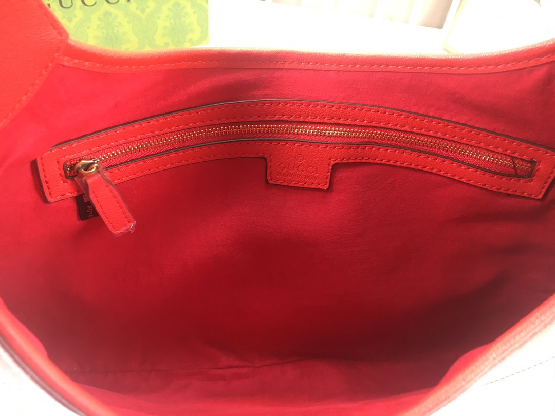 Authentic GUCCI Handbag Aphrodite