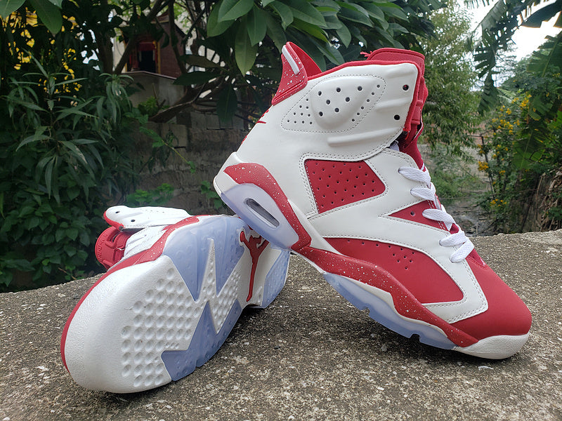 Jordan 6 Red ans White