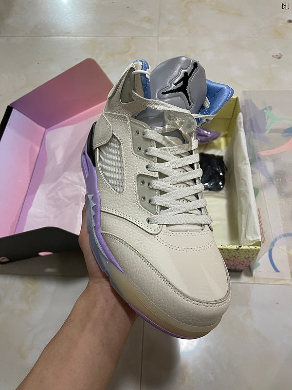 Jordan 5 Beige