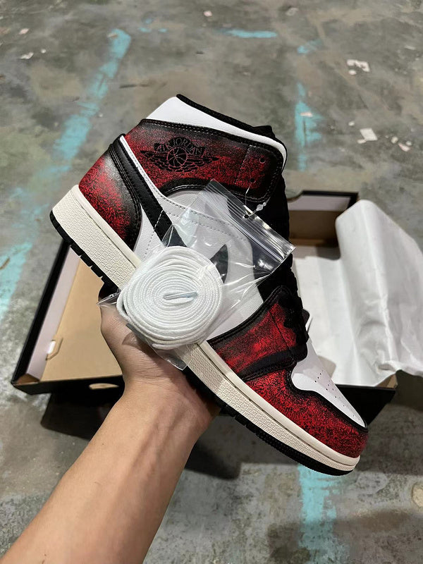 Jordan 1 Mid  Red and black  White