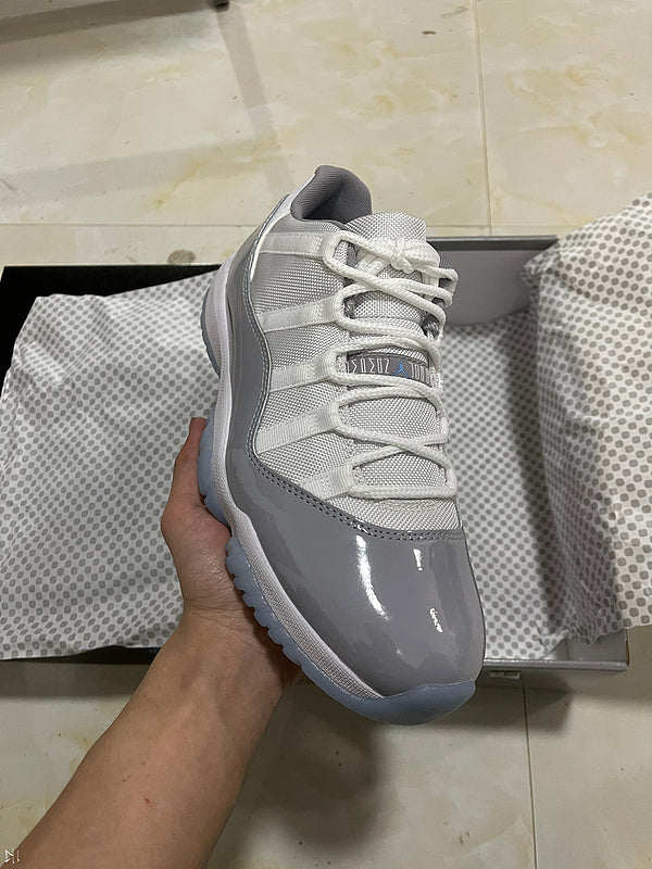 Air  Jordan retro 11 Low Retro Cement Grey