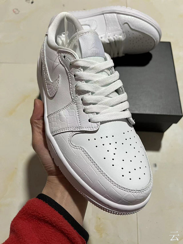 Jordan 1 Low  White