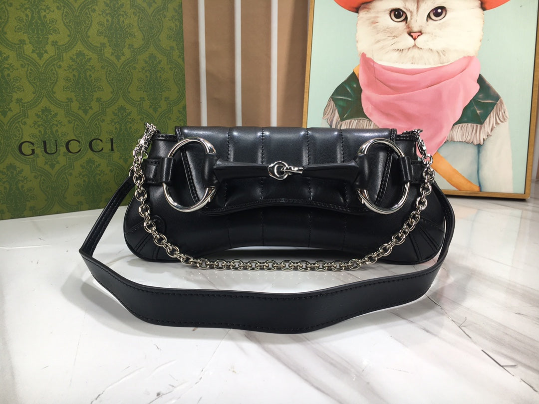 GUCCI Horsebit Chain Medium Shoulder Bag