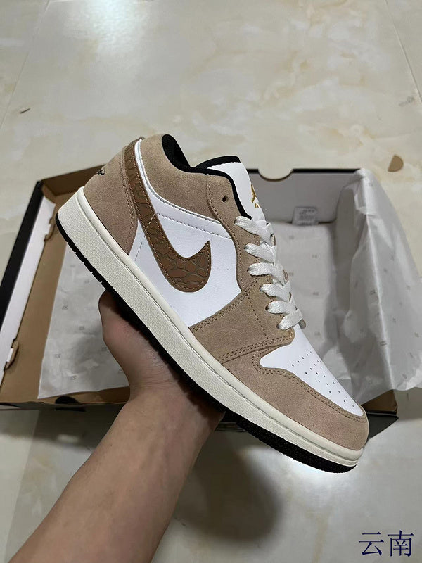 Jordan 1 Low Beige