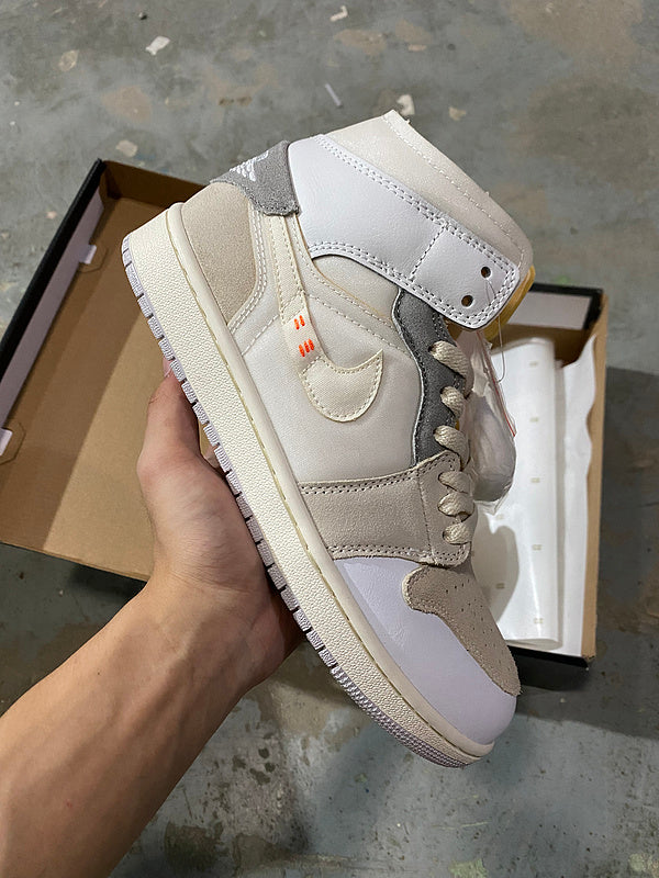 Jordan 1 mid Beige