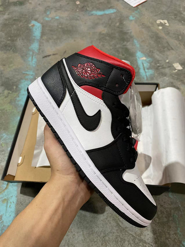 Jordan 1 Mid  Black 'Red'white