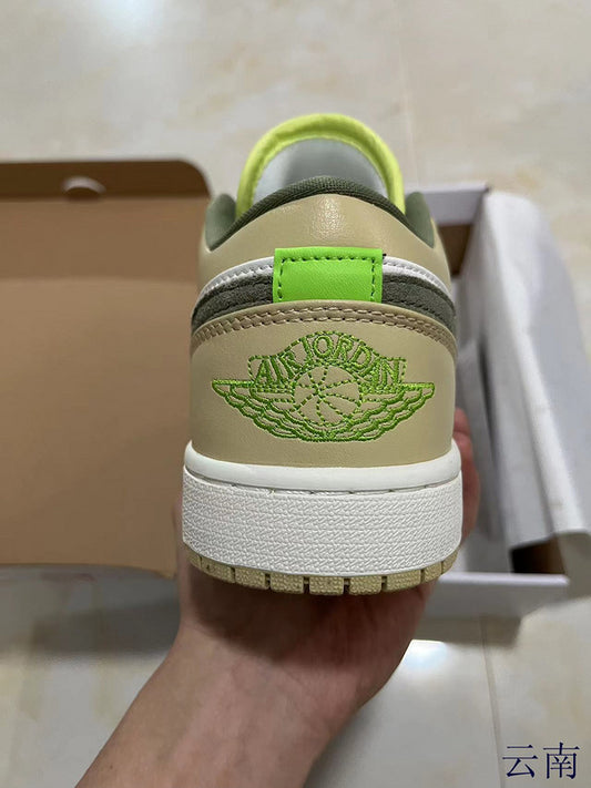 Jordan 1 Low green   And Beige