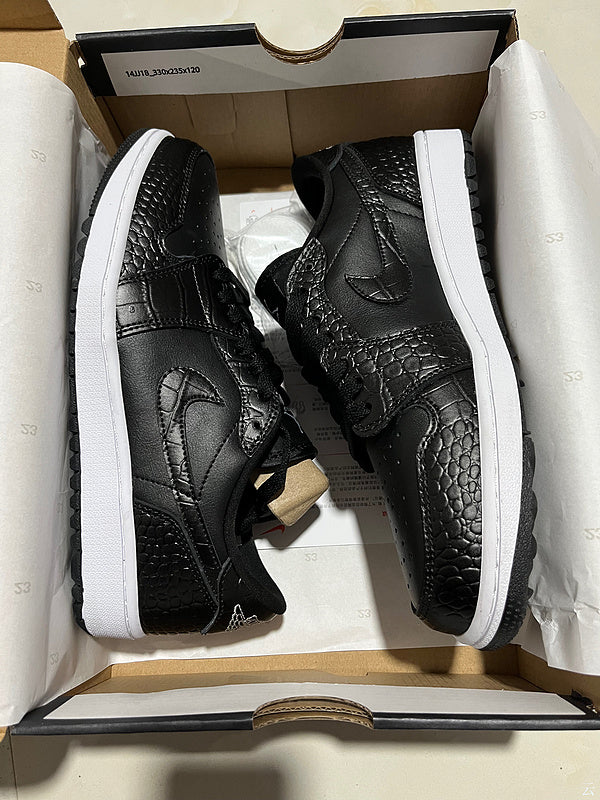 Jordan 1 Low Black