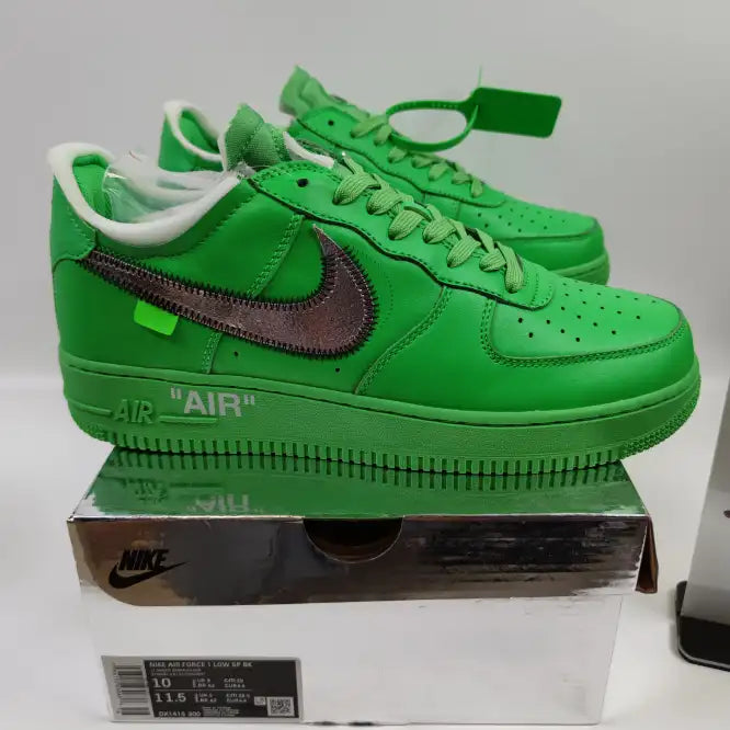 NIKE AIR  FORCE  1 GREEN