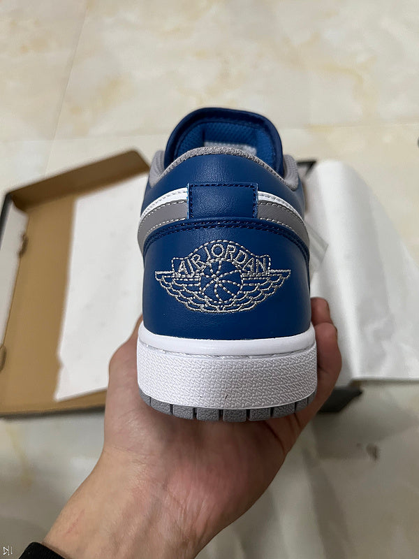 Jordan 1 Low  Blue