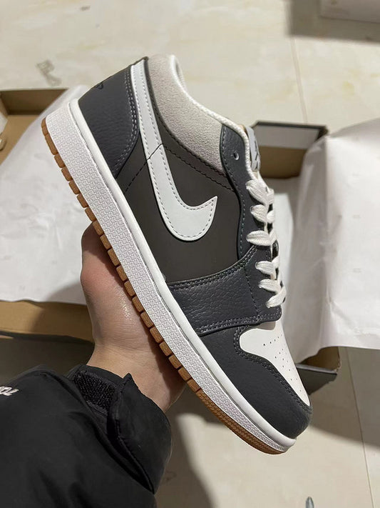 Jordan 1 Low  Gray