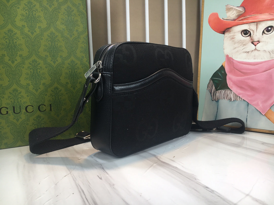 Gucci Jumbo GG Tote Bag