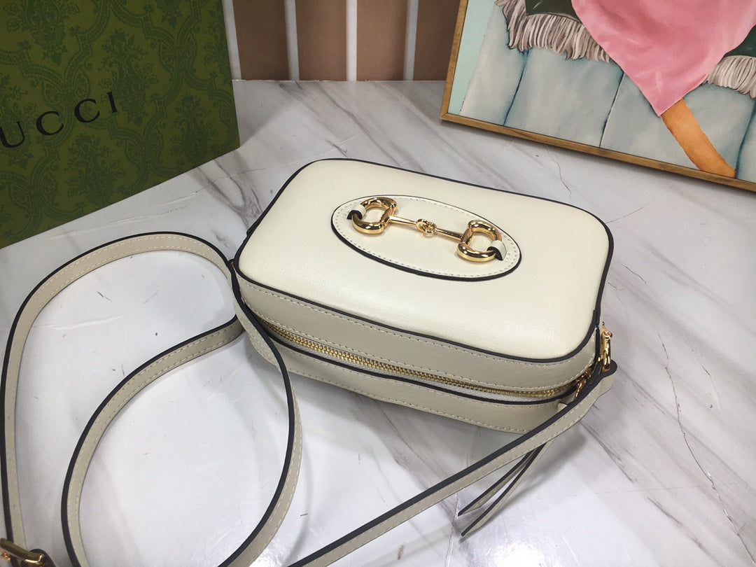 GUCCI Horsebit 1995 Mini Crossbody Camera Bag