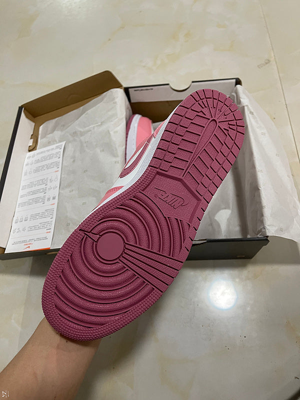 Air jordan 1 mid Pink