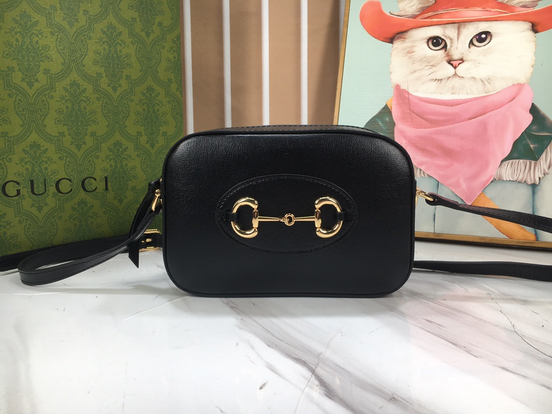 GUCCI Horsebit 1995 Mini Crossbody Camera Bag