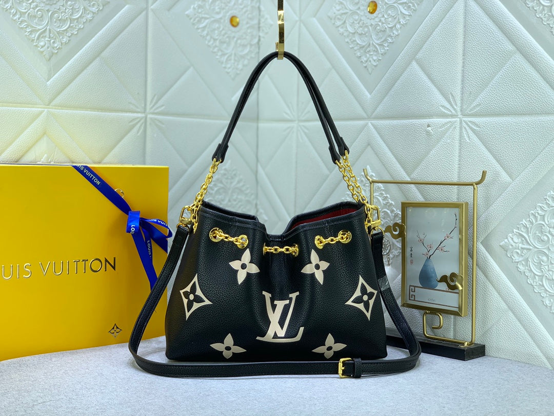 LOUIS VUITTON  Empreinte Monogram Giant Summer Bundle