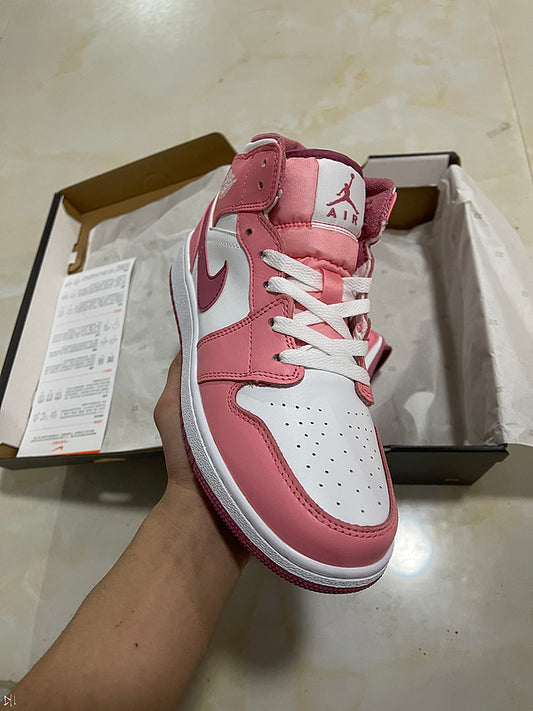 Air jordan 1 mid Pink