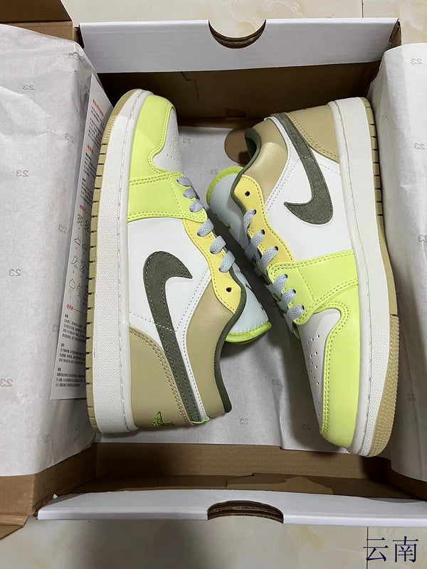 Jordan 1 Low green   And Beige