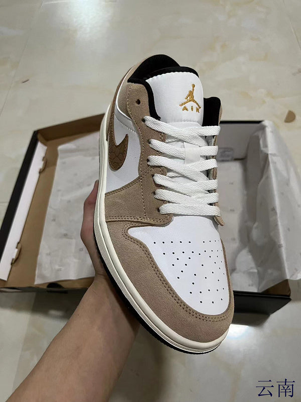 Jordan 1 Low Beige