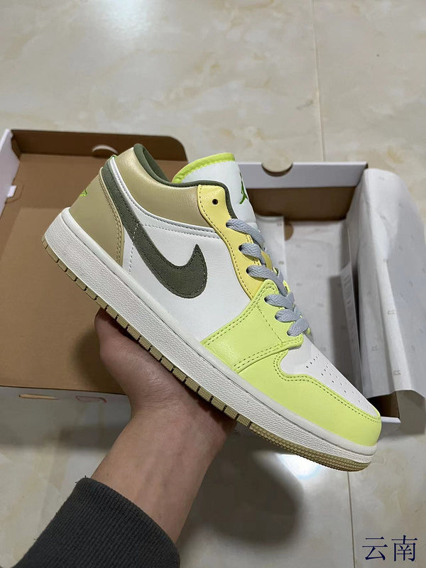 Jordan 1 Low green   And Beige