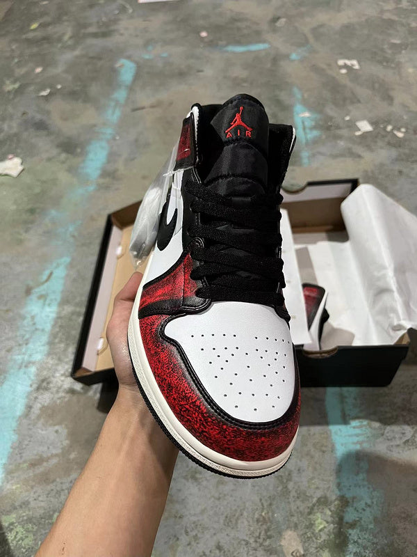 Jordan 1 Mid  Red and black  White