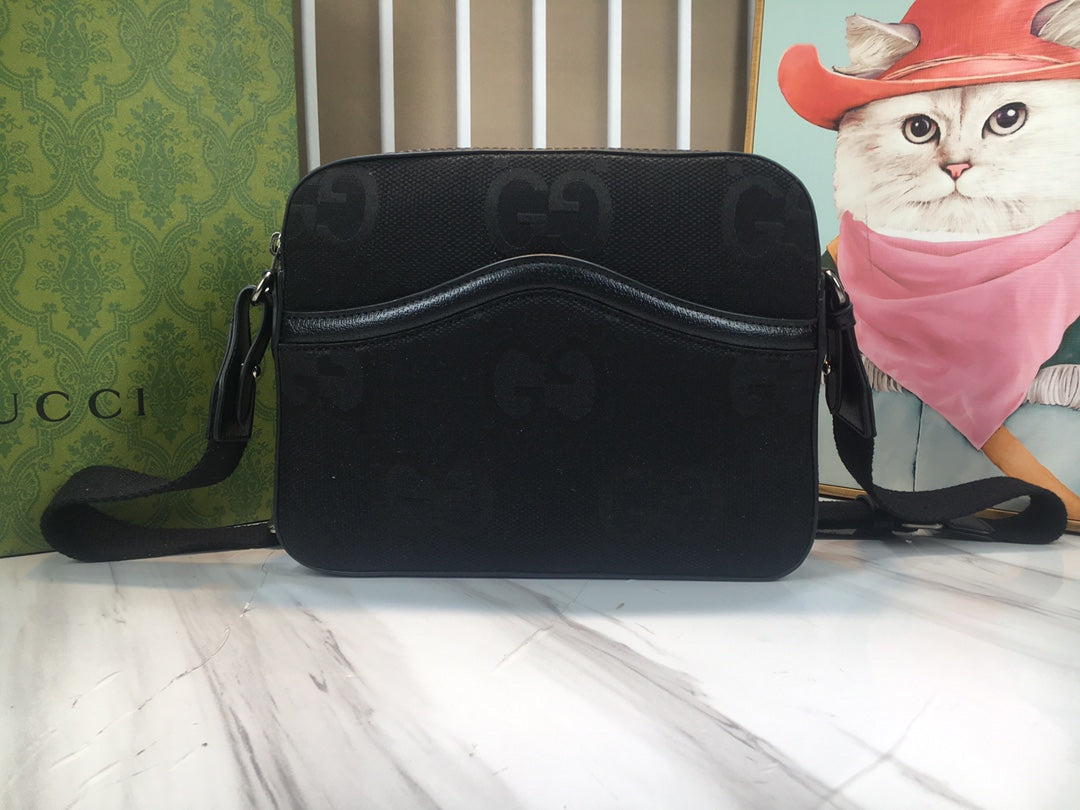 Gucci Jumbo GG Tote Bag