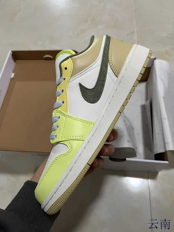 Jordan 1 Low green   And Beige