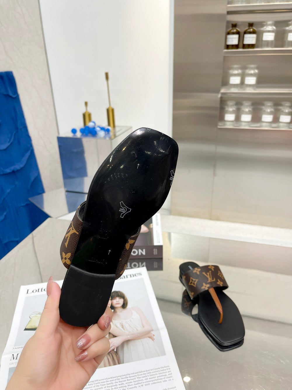 Louis Vuitton LV  Flat Mule