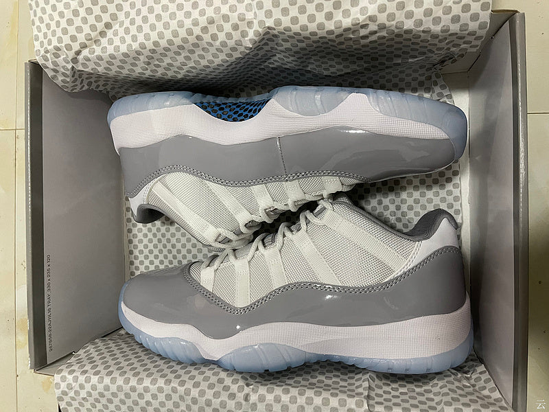 Air  Jordan retro 11 Low Retro Cement Grey