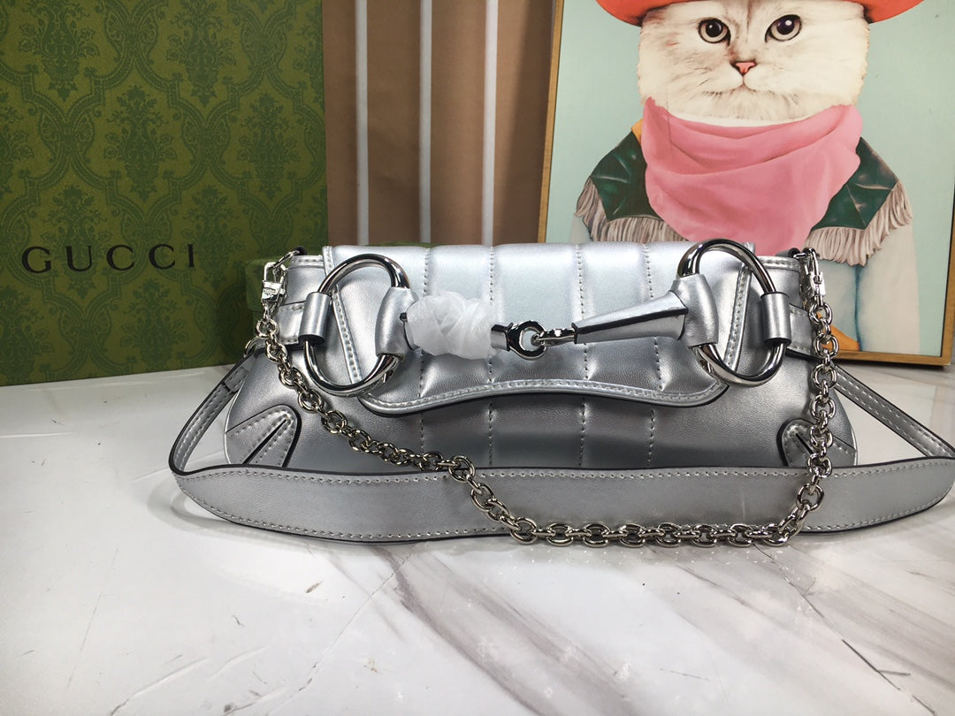 GUCCI Horsebit Chain Medium Shoulder Bag