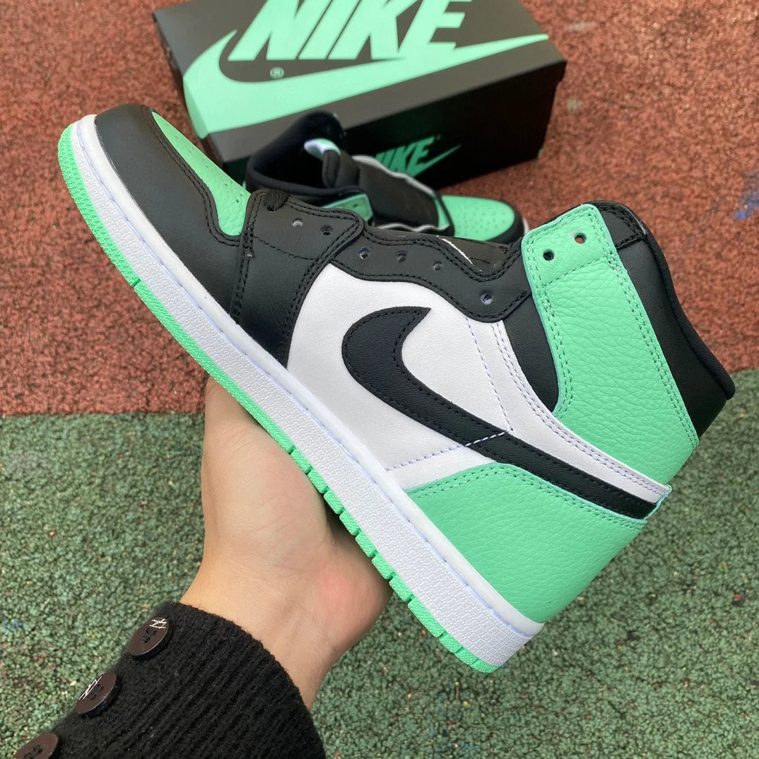 Air Jordan 1 High (Green Glow